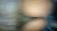 Flagrou mulher bêbada louca no baile funk mostrando buceta