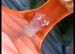 Vídeo amador novinha gozando na calcinha