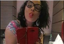 Isadora Fenix puta safada gostosa recebeu porra no cuzinho