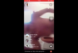 caiu na net novinha 23 anos tomando banho pelada no app Jaumo